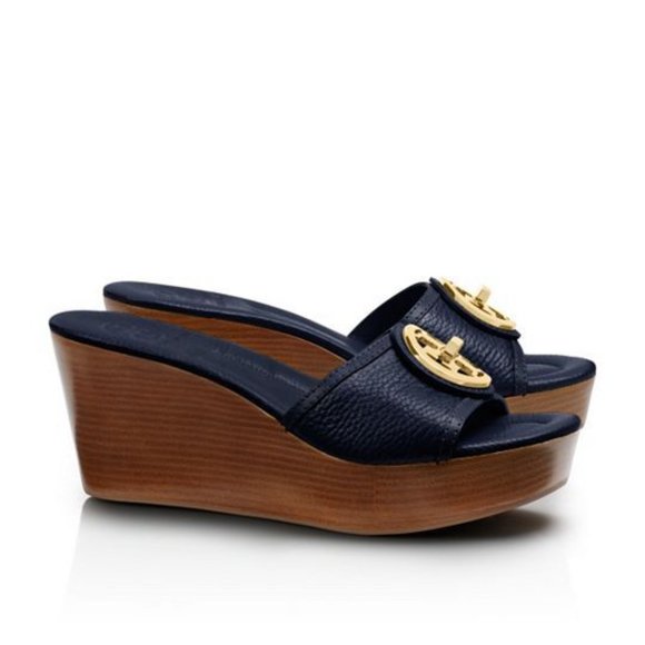 Tory Burch Selma slide sandal black leather, gold turn lock logo, wood platform - Picture 2 of 12